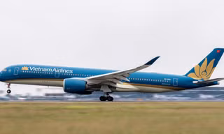 Sản phụ trở dạ trên chuyến bay Vietnam Airlines từ Đan Mạch về TPHCM 