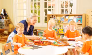 Từ trải nghiệm đến thành tích: cách EIS cân bằng giữa phát triển toàn diện và kết quả học thuật