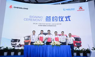 DFLZM và các đối tác Việt Nam xây dựng nhà máy CKD tại CAEXPO