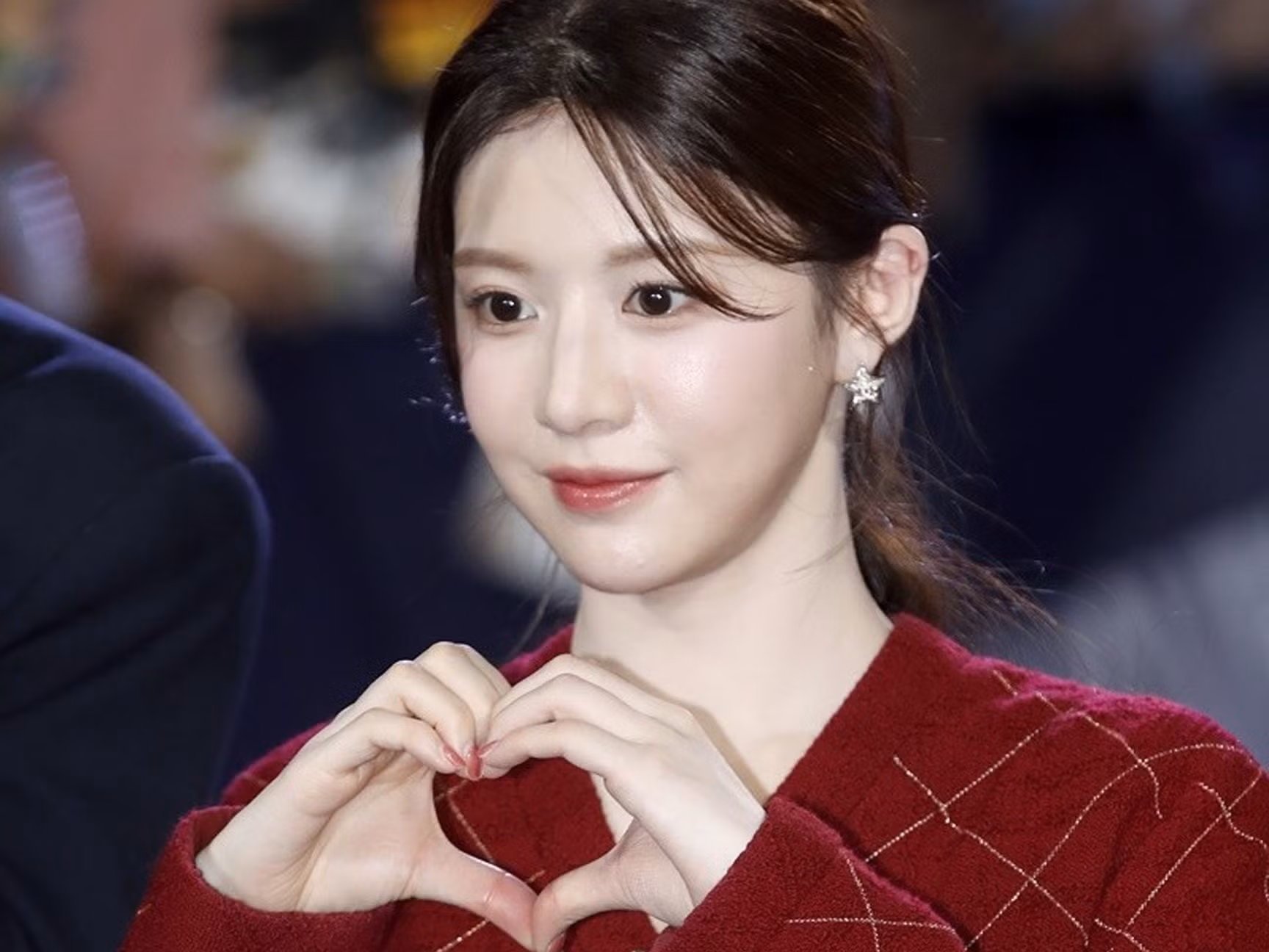 allkpop-1702928237-untitled-1.jpg