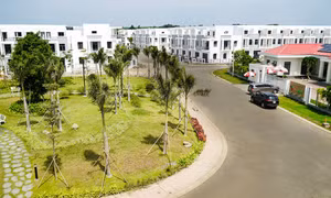 Ngân hàng thu giữ hơn ngàn sổ đỏ để xử lý nợ xấu