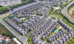 Hàng trăm căn biệt thự, nhà liên kế ở TPHCM được cấp sổ
