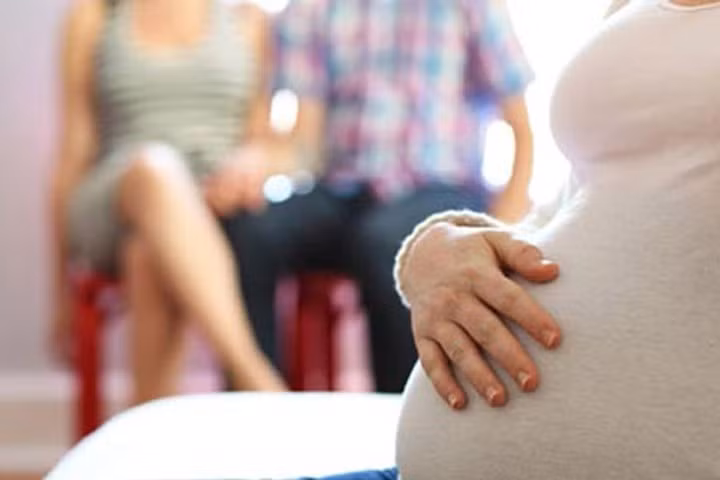 mang-thai-ho-la-gi-3101121119.jpg