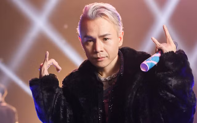 Giữa nghi án hẹn hò khiến fan “thả tim đầy story”, lật lại tình sử của Binz và Châu Bùi ảnh 2