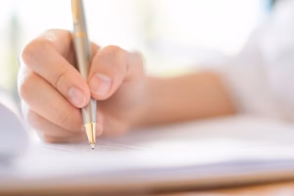 Vượt ải IELTS: 7 bước đơn giản mà cực kỳ hiệu quả giúp bạn cải thiện điểm thi Viết ảnh 3