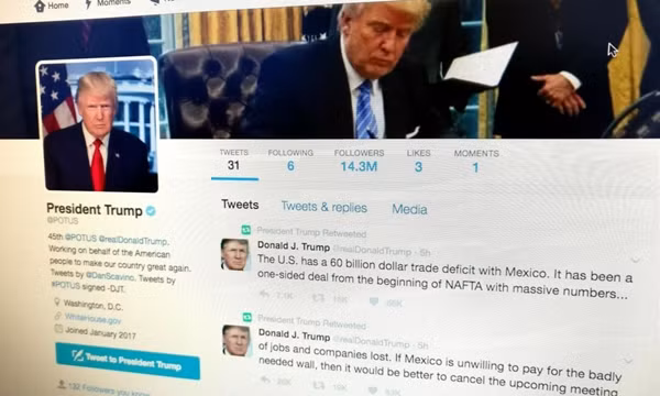 Những người ủng hộ Tổng thống Trump làm “điều khó tin“: Nhắm vào Phó Tổng thống Mike Pence ảnh 7