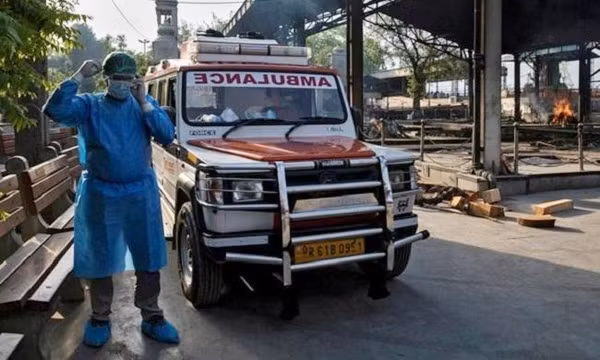 CẢNH BÁO: Làn sóng thứ hai của COVID-19 có thể nhắm vào người trẻ ảnh 6
