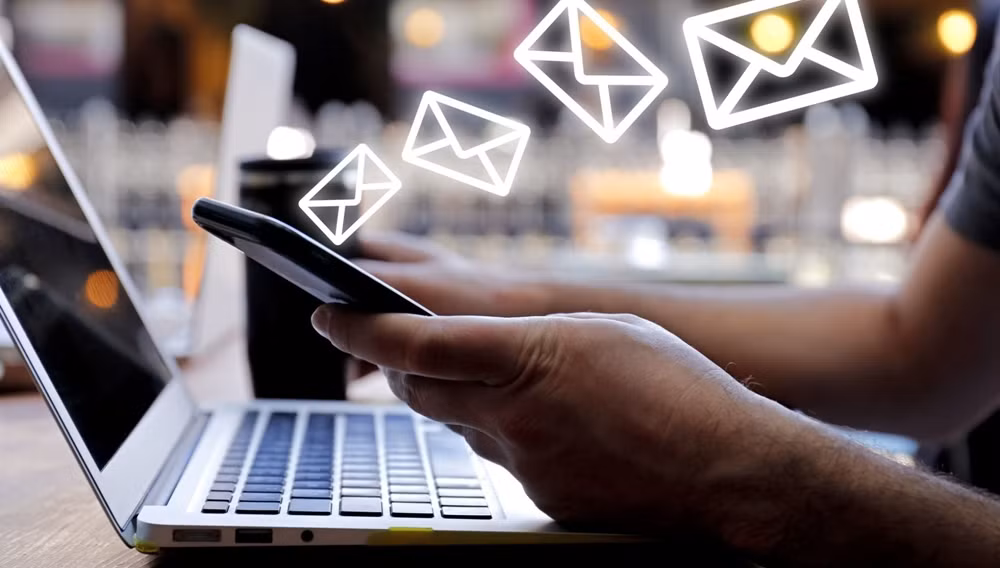 Chuyện thật như đùa: Smartphone có khả năng chụp xuyên quần áo, công ty sản xuất “tá hỏa“ ảnh 5