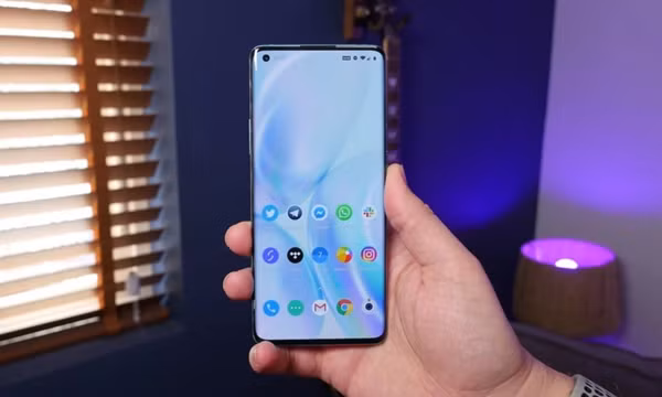 Chuyện thật như đùa: Smartphone có khả năng chụp xuyên quần áo, công ty sản xuất “tá hỏa“ ảnh 3