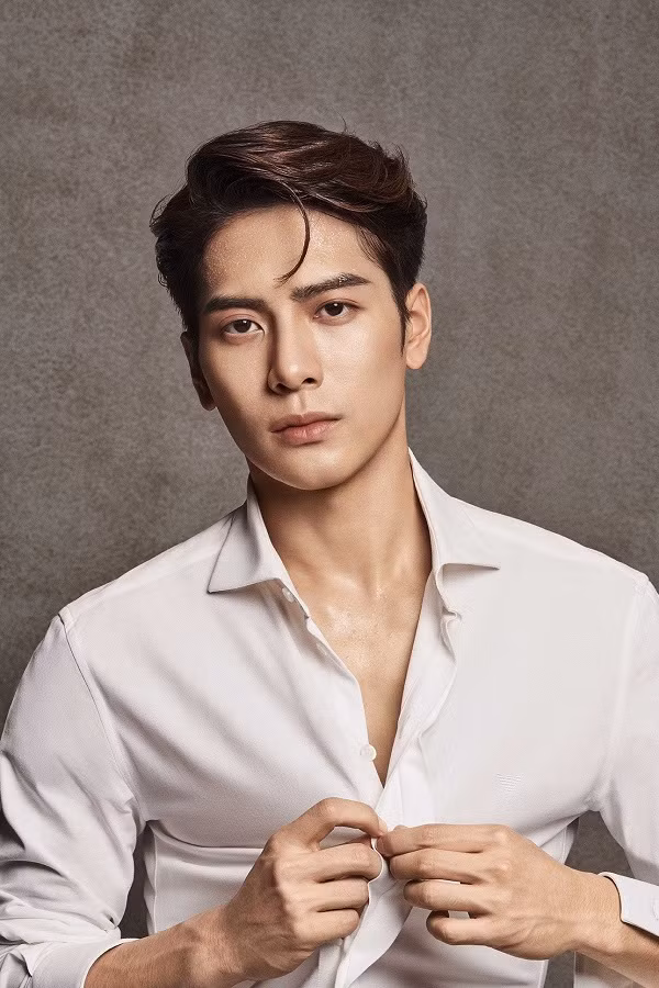 Trong thế giới fangirl: Jackson Wang là chiếc phao cứu sinh, là thanh xuân rực rỡ ảnh 1
