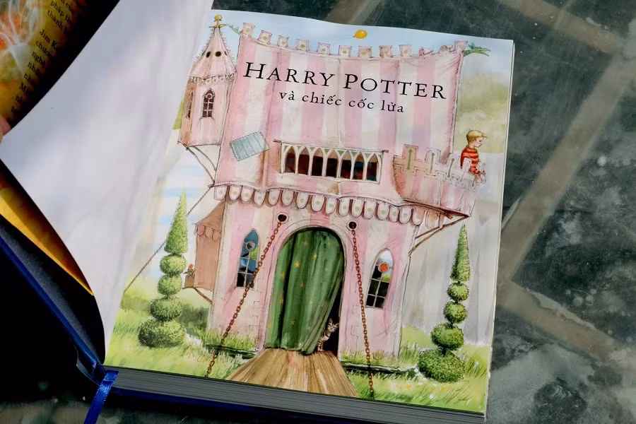 Mừng Harry Potter 20 tuổi với “Chiếc Cốc Lửa” in màu và tiệc phù thủy ở Đường sách! ảnh 2