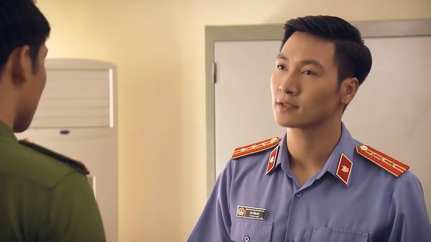 Sinh tử tập 54: Vợ Khải bị theo dõi, Huy yêu cầu rà soát cái chết của Khải ảnh 3