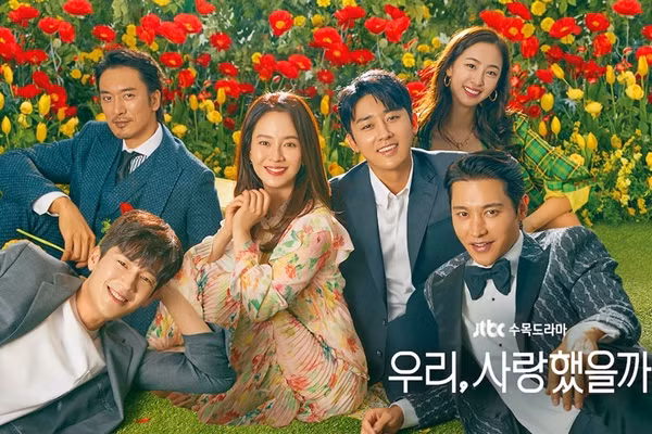 Song Ji-hyo ‘mắc kẹt’ với 4 người đàn ông của ‘Phải chăng ta đã yêu’ ảnh 1