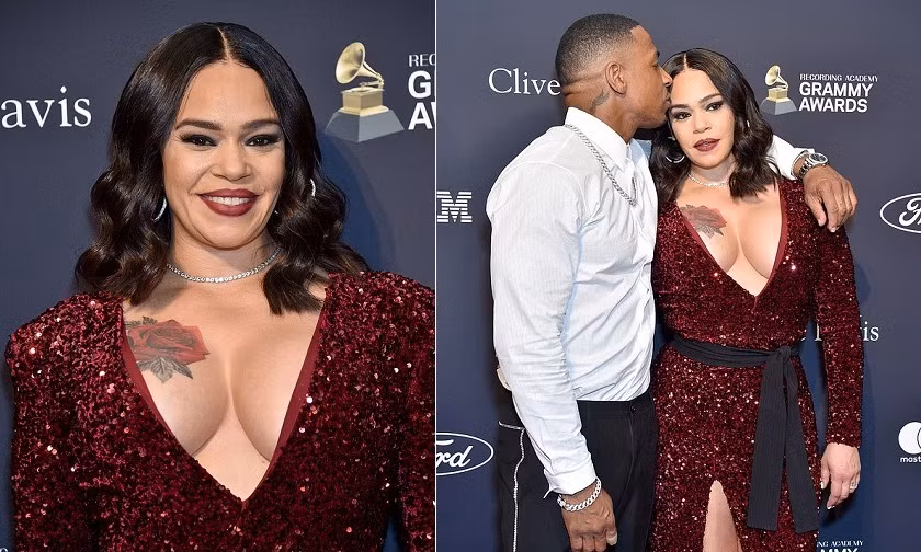 Dàn mỹ nhân diện mốt không nội y, khoe ngực đầy nóng bỏng tại Grammy 2020 ảnh 14