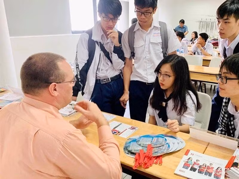Thư gửi teen 12: Cần gì hơn cả kiến thức trong những ngày cuối cấp? ảnh 8