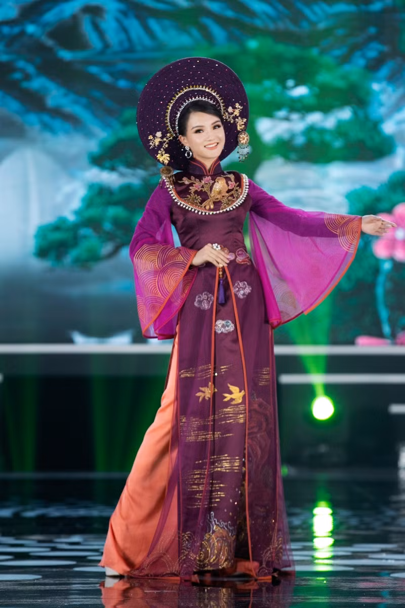Hoa hậu Mỹ Linh ăn chay để hóa thân thành Thánh Mẫu trong màn trình diễn áo dài ảnh 12