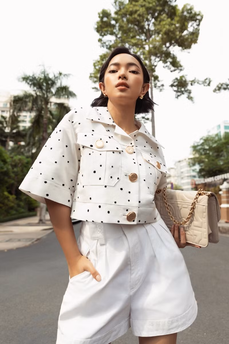 Xu hướng thời trang hot nhất Hè được Hoa hậu Tiểu Vy, Châu Bùi, Tú Hảo tích cực lăng xê ảnh 8