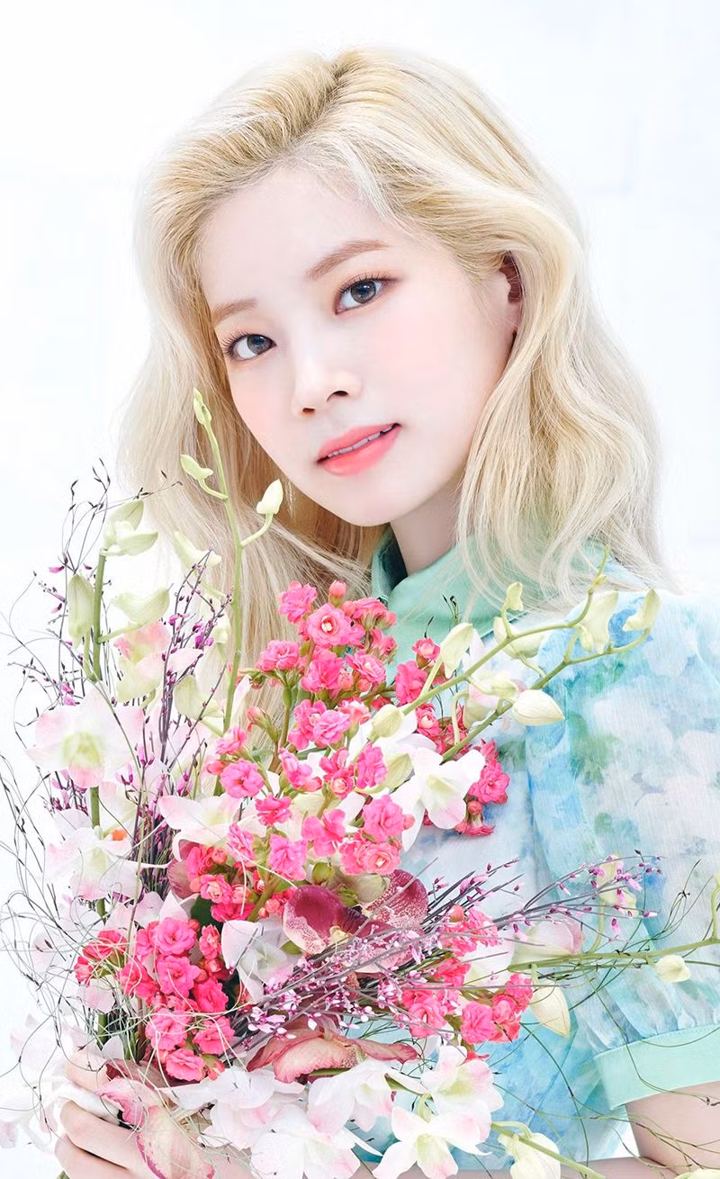 TWICE tung bộ ảnh xinh muốn xỉu của album tiếng Nhật nhưng vẫn khiến fan không hài lòng ảnh 8