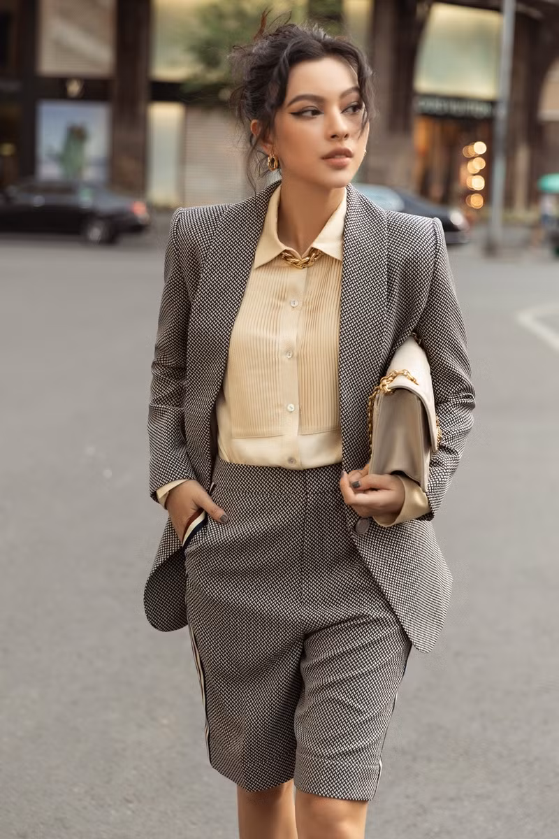 Xu hướng thời trang hot nhất Hè được Hoa hậu Tiểu Vy, Châu Bùi, Tú Hảo tích cực lăng xê ảnh 2
