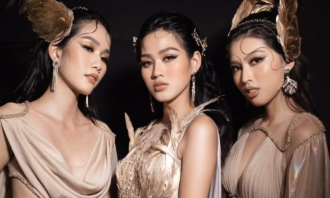 Thêm màn đọ sắc giữa Hoa hậu Đỗ Thị Hà, Tiểu Vy và Mỹ Linh: Ai cũng như nữ thần ảnh 9