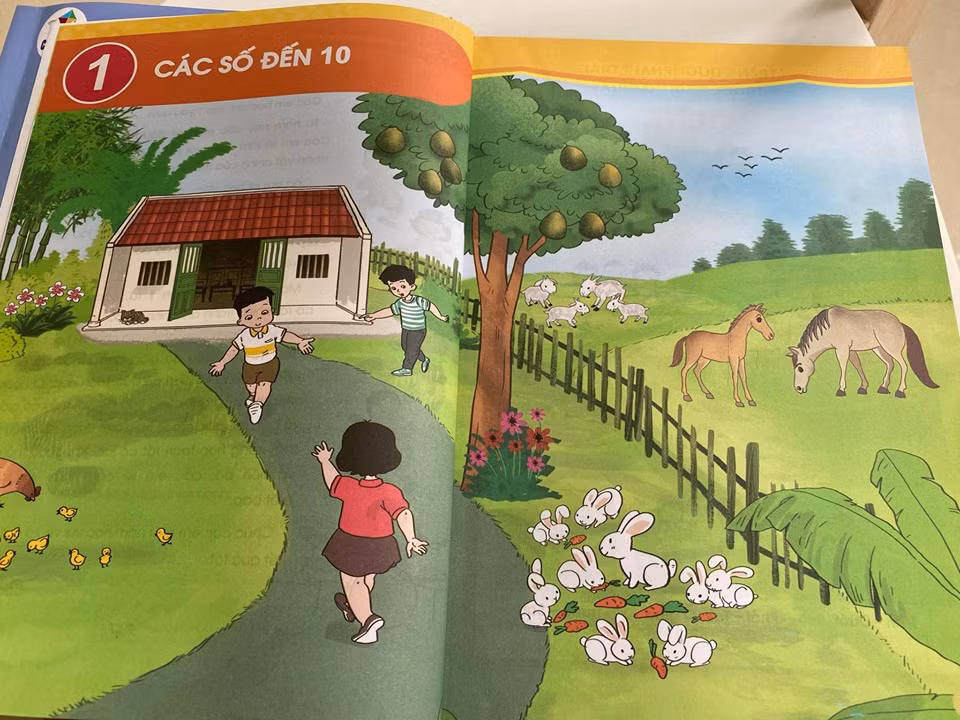 Hé lộ những trang đầu tiên trong bộ sách giáo khoa mới ảnh 2