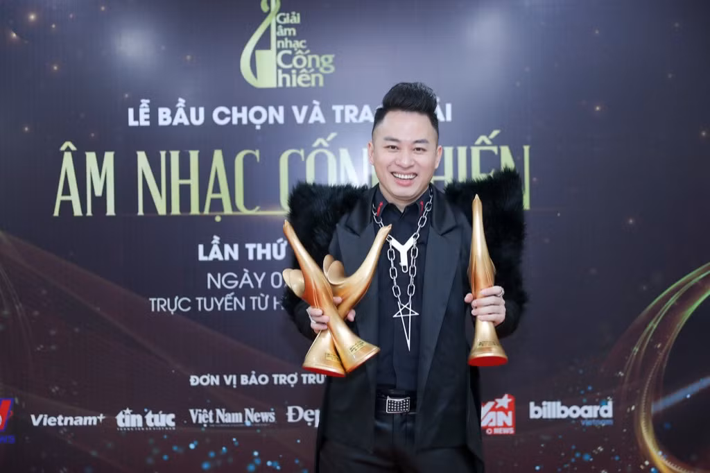 Giải “Cống Hiến 2021“: Dế Choắt được vinh danh là “Nghệ sĩ mới của năm“ ảnh 6