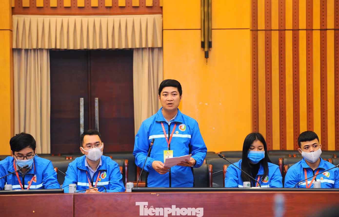 Phá bỏ rào cản tâm lý 'tuổi nhỏ làm việc nhỏ' và giao việc khó việc mới cho người trẻ ảnh 2