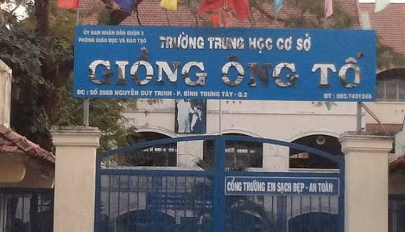 Kiểm tra Học kì I của teen TP.HCM mùa COVID-19: Mỗi người một bàn, đừng mong nhìn bài bạn! ảnh 3 Kiểm tra Học kì I của teen TP.HCM mùa COVID-19: Mỗi người một bàn, đừng mong nhìn bài bạn! ảnh 3