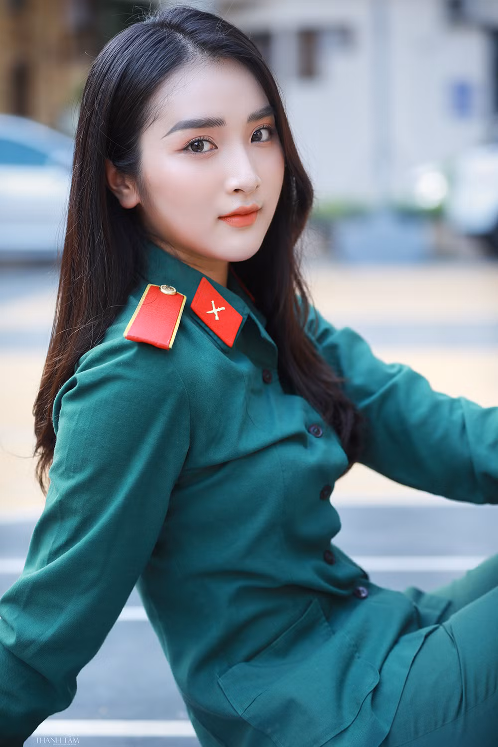 Nữ sinh viên trường ĐH Văn hóa Nghệ thuật Quân đội có gương mặt đẹp như minh tinh ảnh 6