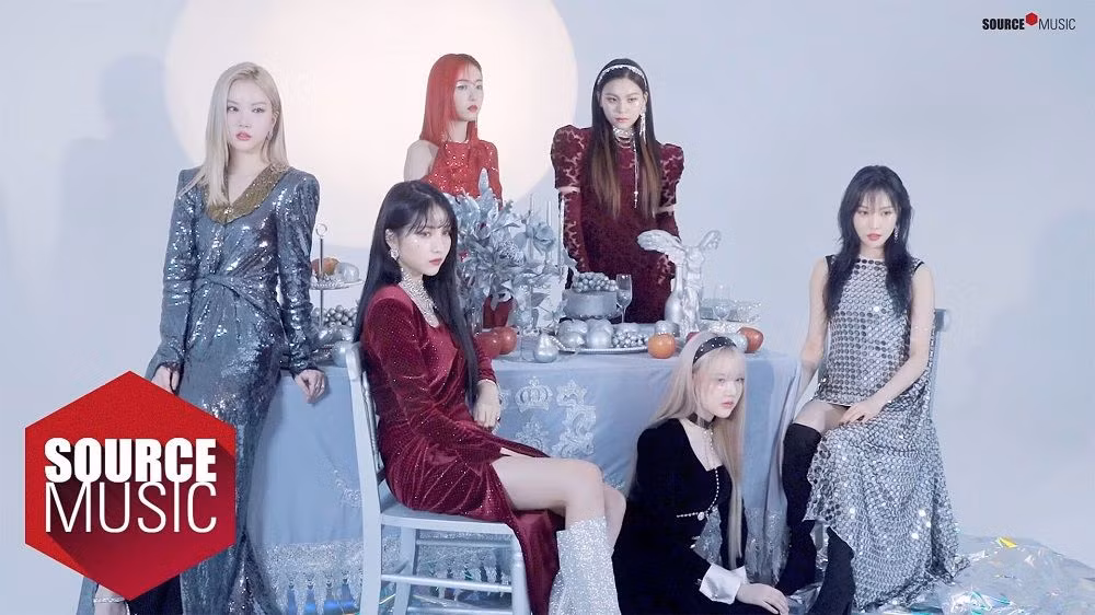 Gác lại hình tượng bạn gái, GFRIEND “lột xác” ấn tượng với album “Song of the Sirens" ảnh 1