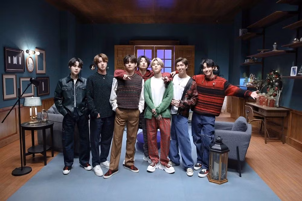 “Người chơi hệ Billboard” BTS lập kỳ tích khi “Life Goes On” No.1 Billboard Hot 100 ảnh 1