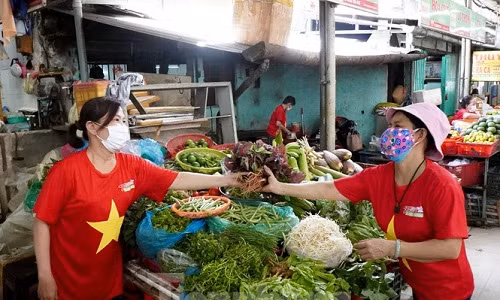 Hành trình về nhà “như phim” của du học sinh Đài Loan vừa hạ cánh tại Cam Ranh ảnh 8 Hành trình về nhà “như phim” của du học sinh Đài Loan vừa hạ cánh tại Cam Ranh ảnh 8