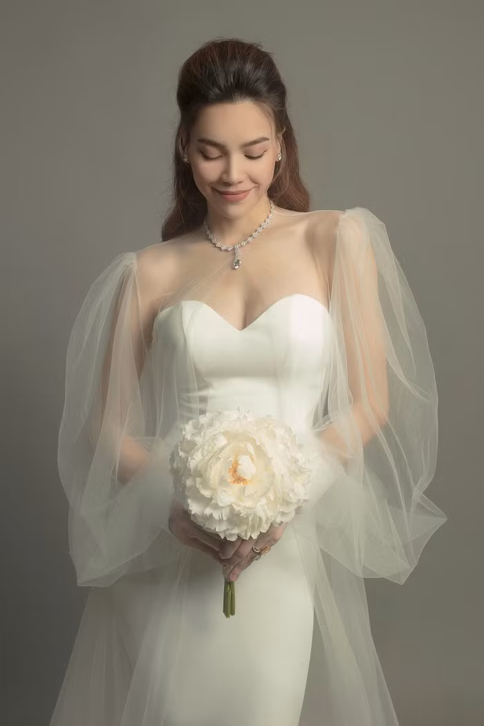 Sau nhiều lần tình duyên lận đận, Hồ Ngọc Hà có điều gì muốn nói về tình yêu? ảnh 5