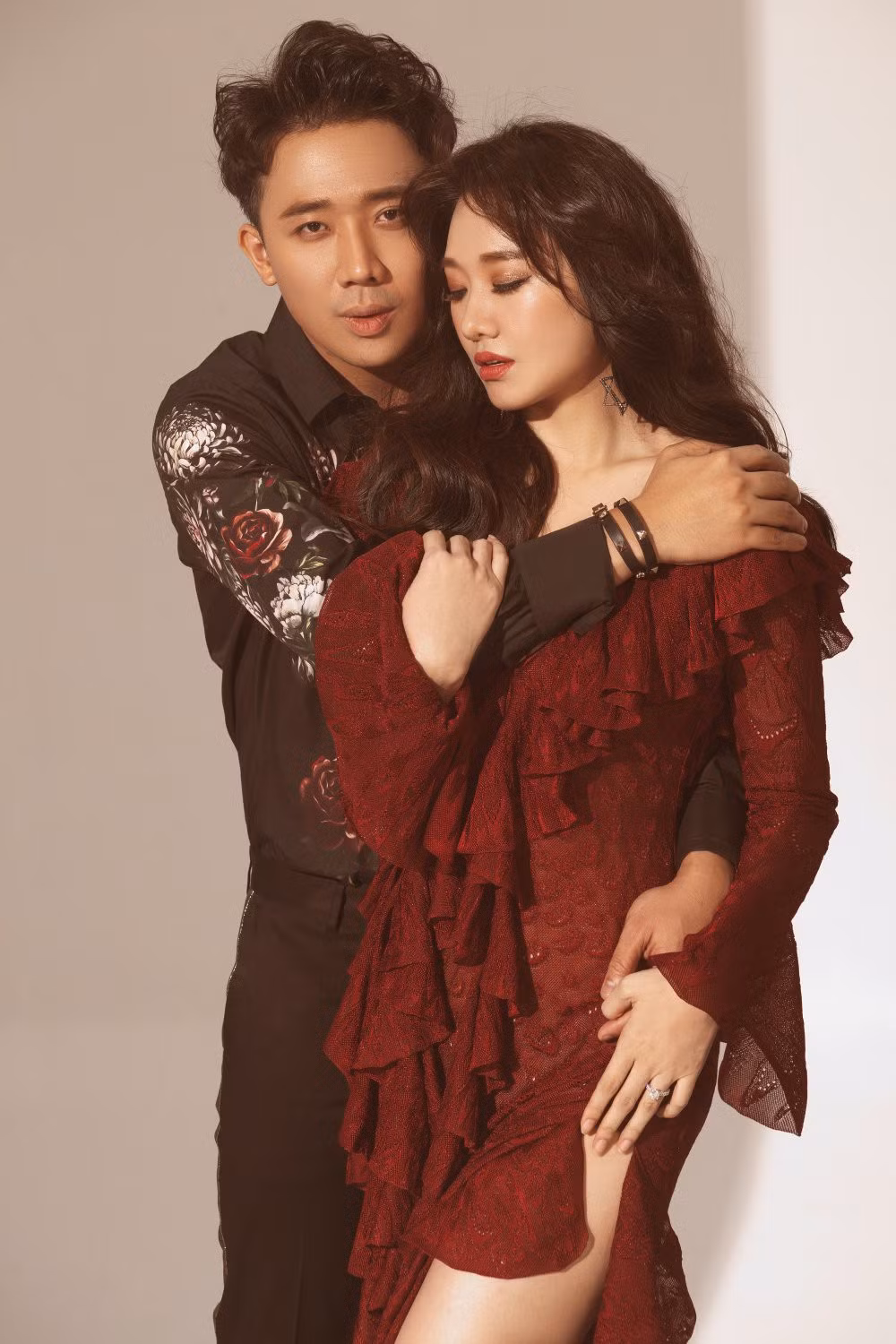 Chỉ từ một tấm ảnh, nhiều người đoán Trấn Thành và Hari Won đã có được điều họ bao năm chờ đợi ảnh 9