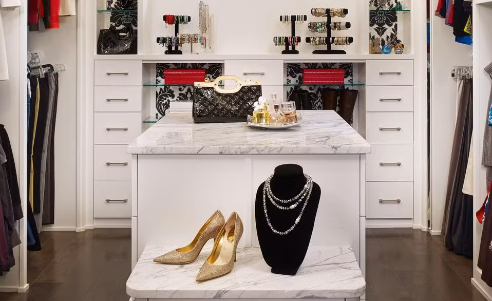 Không cần là tiểu thư đại gia, bạn cũng có thể sở hữu Phòng Thay Đồ “Walk-In Closet" ảnh 2