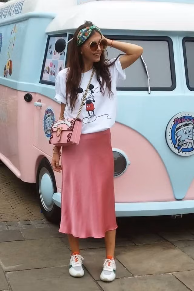 Đây là chiếc váy “trendy” mà cực kỳ dễ mặc, hầu như bạn chỉ xỏ vào đã đẹp! ảnh 9