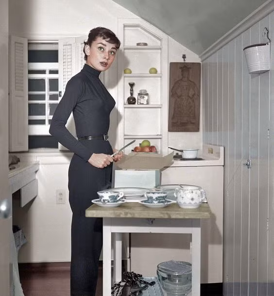 Biến những điều nhỏ nhặt này thành thói quen, bạn sẽ khí chất ngút ngàn ngay! ảnh 3