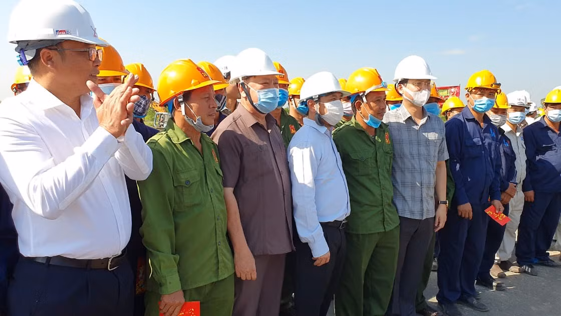 Kiến nghị rót thêm 700 tỷ đồng cho cao tốc Mỹ Thuận – Cần Thơ ảnh 1