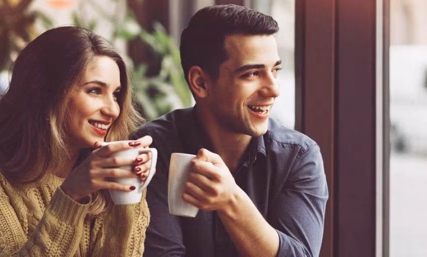 'Trai bao' khóc lặng, cay đắng ê chề sau cuộc tình đổi chác với bà chủ giàu có ảnh 5