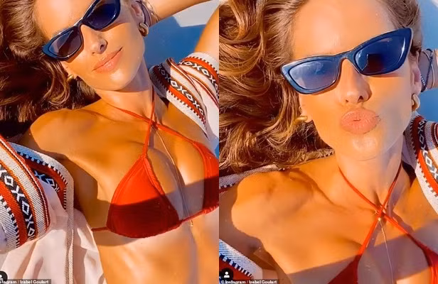 Người đẹp Mỹ Camille Kostek quá đỗi gợi cảm với áo tắm ảnh 12