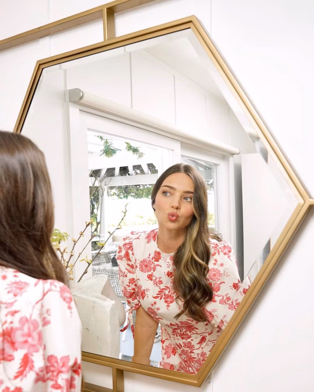 Miranda Kerr hạnh phúc viên mãn bên chồng tỉ phú kém 7 tuổi ảnh 6