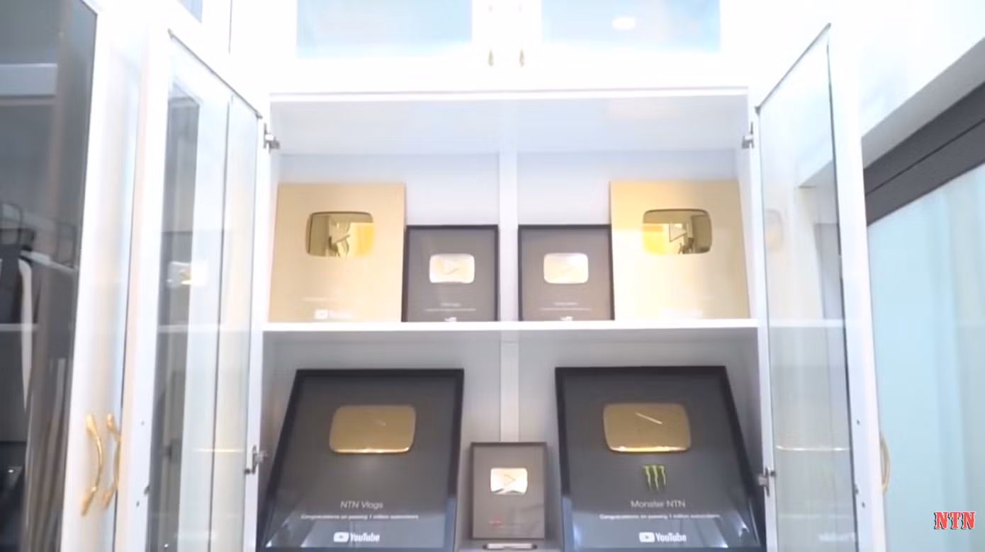 Cơ ngơi “khủng” của YouTuber NTN: Căn nhà màu trắng 4 tỷ nằm giữa thành phố Thái Bình ảnh 15