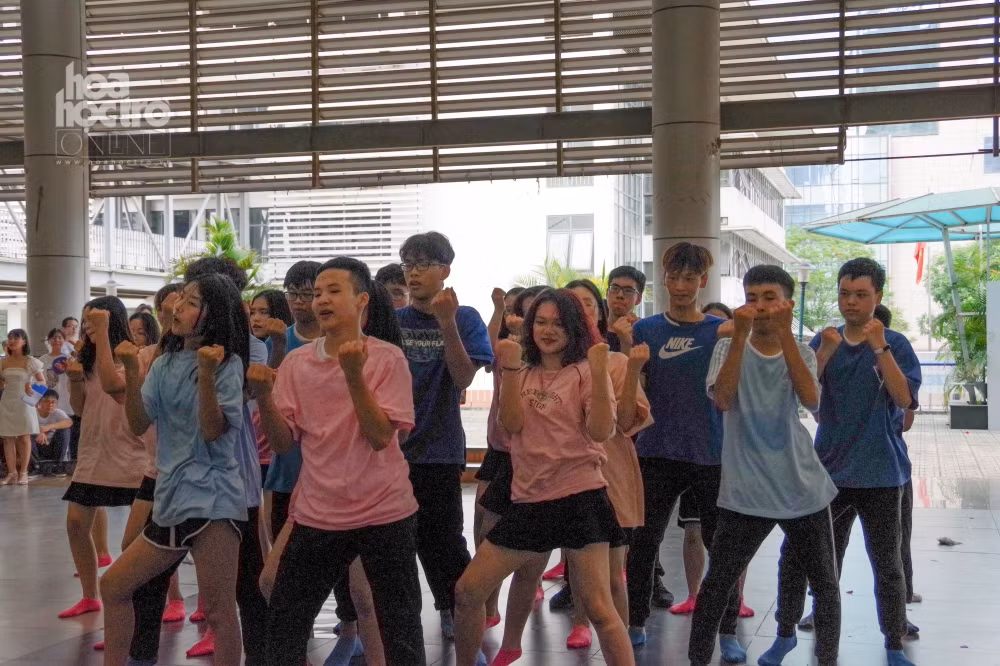 Cháy hết mình cùng âm nhạc với teen Amsers trong "Ngày Hội Quang Vũ 2020" ảnh 6