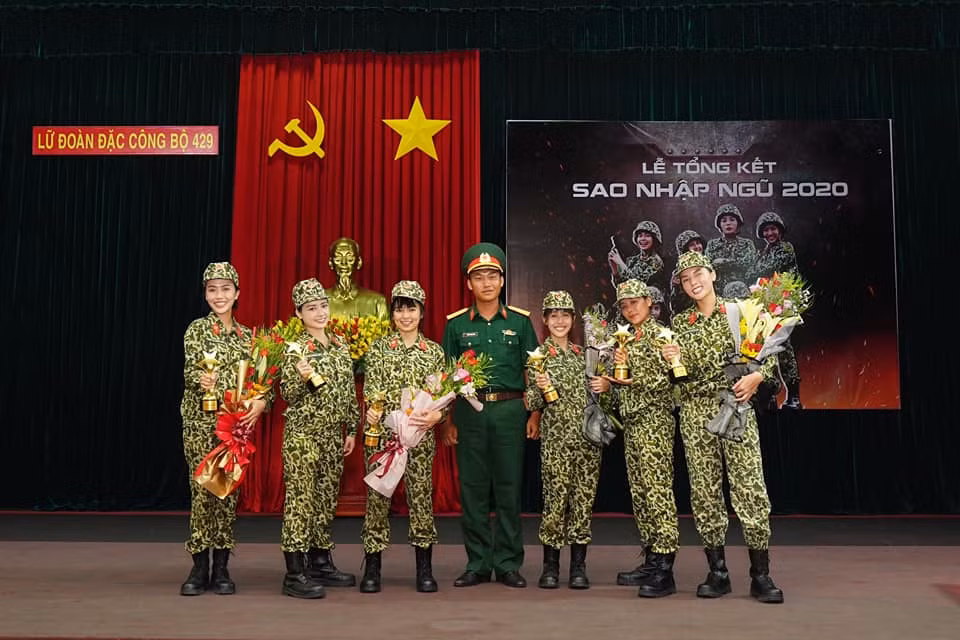 Hậu Hoàng viết tâm thư sau “Sao Nhập Ngũ”, có hẳn gạch đầu dòng riêng cho Mũi trưởng Long ảnh 2