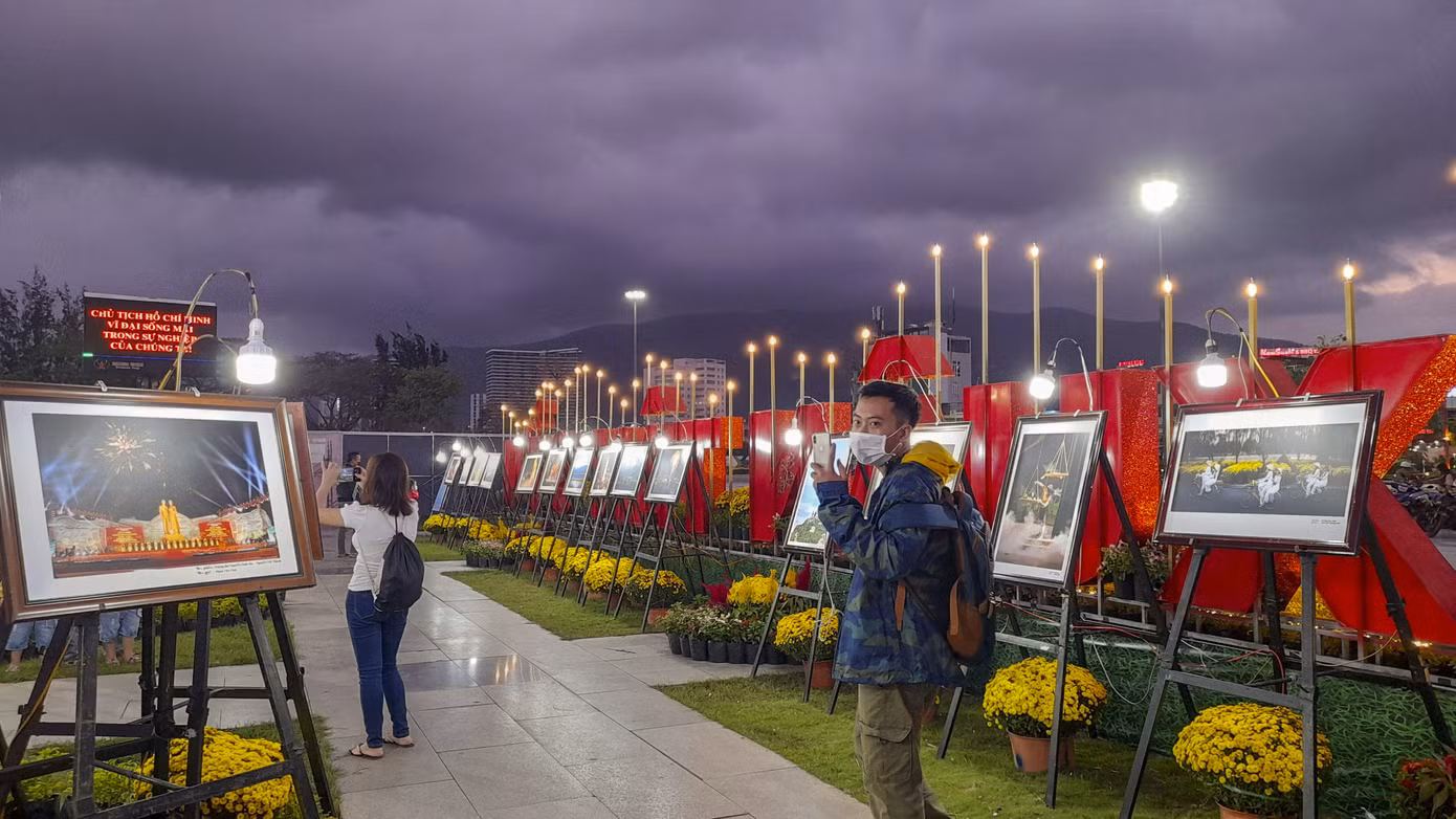 Bình Định khánh thành biểu tượng linh vật năm 2021 “gia đình Trâu sum vầy hạnh phúc” ảnh 5