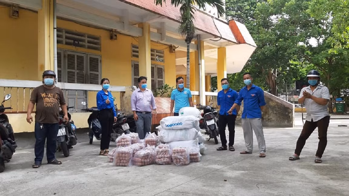 “Các bạn cứ ở yên tại chỗ, tập trung học hành, tất cả để nhà trường lo” ảnh 7