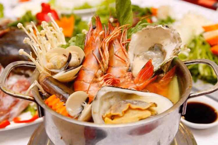 Cà rốt thành ‘thuốc độc’ nếu bạn ăn theo những cách sau ảnh 2