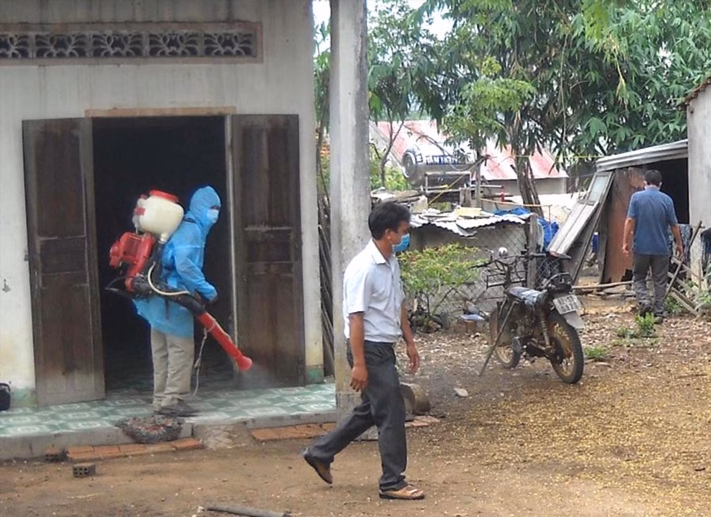 Ngày mai, hội chẩn sức khỏe nam phi công trước khi về nước ảnh 5 Ngày mai, hội chẩn sức khỏe nam phi công trước khi về nước ảnh 5