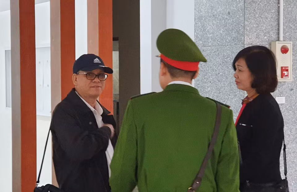 Hai cựu chủ tịch Đà Nẵng hầu toà vì tiếp tay cho Vũ 'nhôm' thâu tóm đất công ảnh 1