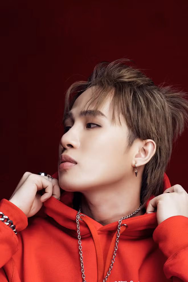 NÓNG: JACK tung teaser mới khoe lưng trần cùng giai điệu âm nhạc đậm nét kì ảo ảnh 3